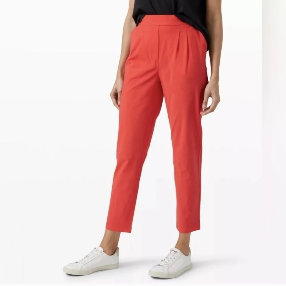 Lululemon Your True Trouser High Rise Crop Pant‎ Carnation Red